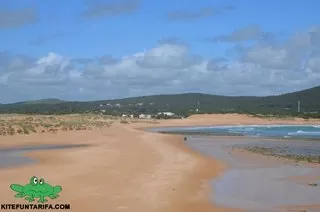 caños de meca wave riding spot tarifa