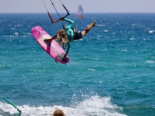 carla herrera kitesurf thumb