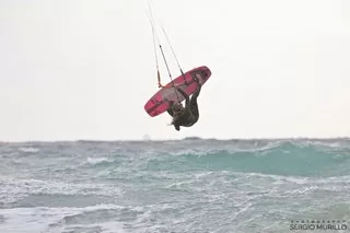 kitesurf strapless backroll