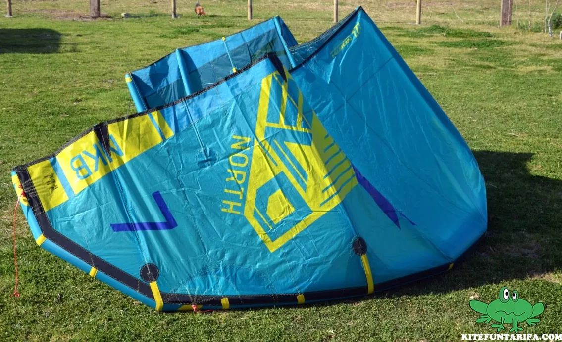 Wie du dein erstes Kitesurf Equipment kaufen kannst.