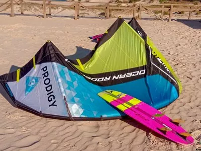 strapless kitesurf gear