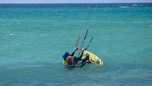 cursos privados kitesurf tarifa